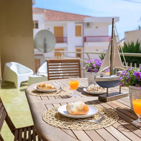 Siciliacasevacanze - Marina Domus 35 *